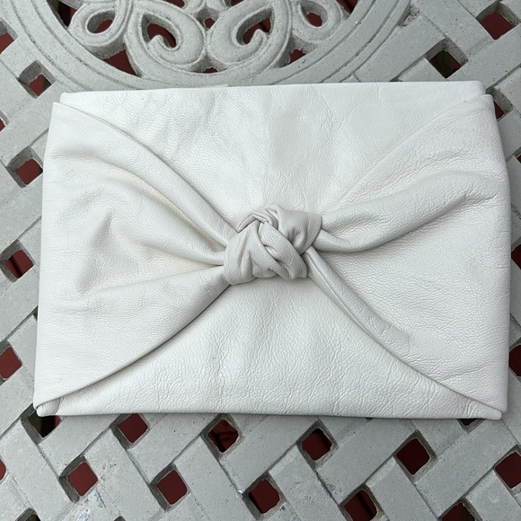 NWOT♠️Kate Spade STORYLINE Bow Clutch (Wedding)
